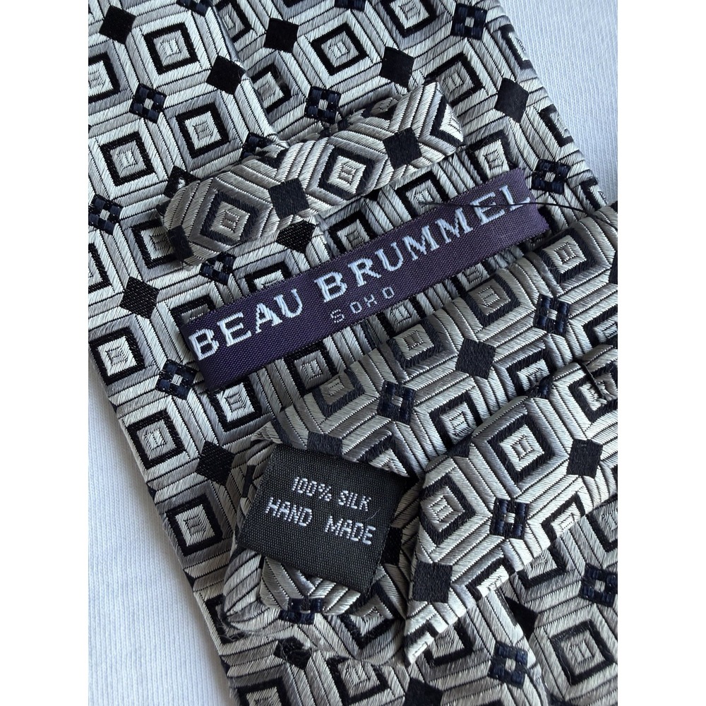 Beau Brummel Soho	Black Silver Geometric Woven Jacquard Wide	100% Silk Tie